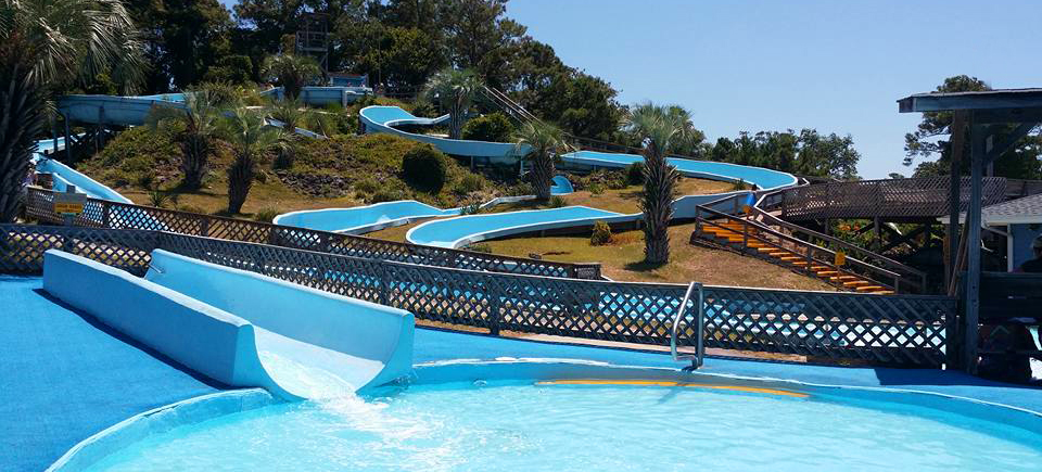 magic-mountain-water-park-holden-beach-nc-kids-activities